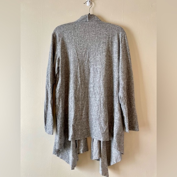 H&M Cardigan-Gray-Size M - Picture 2 of 4